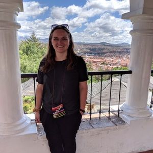 Meet your Posher, Elissa